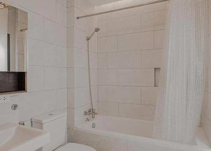 Apartment Designer Townhouse 4 Mins Walk To Bts Bang Chak *